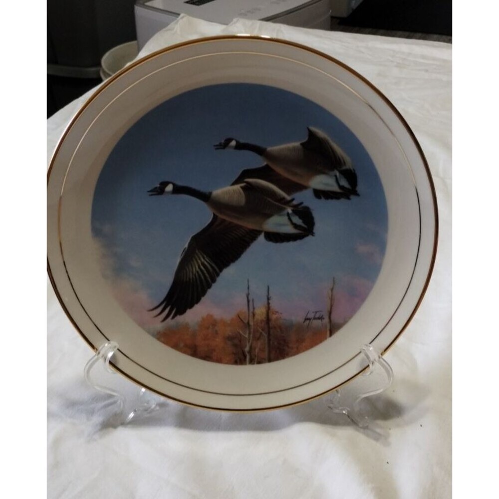 Ducks Unlimited 1987 Canada Geese Collector Plate Larry Toschik - Picture 5 of 5